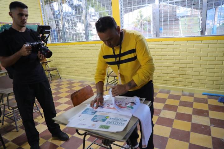 Comienza la jornada electoral en Honduras condicionada por Donald Trump