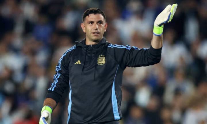 La fuerte respuesta de Dibu Martínez al DT de Italia