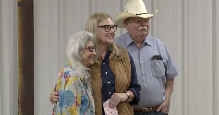 Marlin neighbors met with State Rep. Angelia Orr to discuss key legislative changes