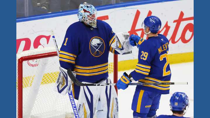 Beck Malenstyn's spectacular goal helps Sabres beat East