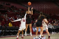LIVE SCORE UPDATES & ANALYSIS: Arkansas women's basketball vs. Harvard