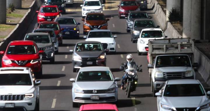 Buscan que se cobre tenencia en todo México