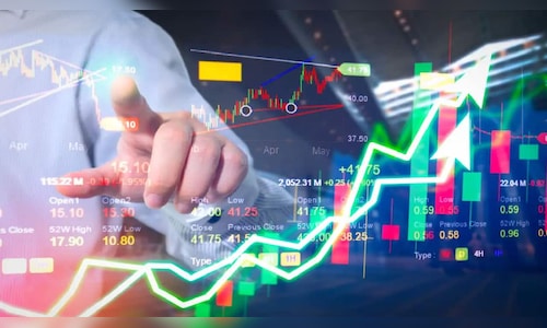 Nifty ends lower as profit-taking hits financials, metals; midcaps retreat from record highs