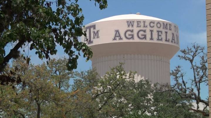 Texas A&M system approves policy to restrict faculty from advocating “race and gender ideology”