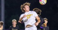 Vianney heats up to claim district title, plays host to SLUH in Class 4 state quarterfinal