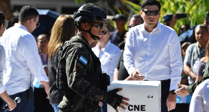Elecciones Honduras 2025: Tensión y denuncias de fraude a falta de una semana para los comicios | Xiomara Castro 