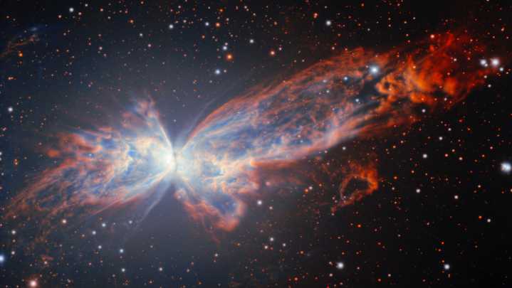 Telescope in Chile captures stunning new picture of a cosmic butterfly
