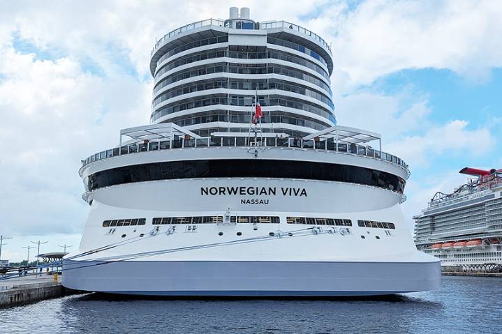 Norwegian Cruise Line Holdings Shifts Strategy on Single Cabins