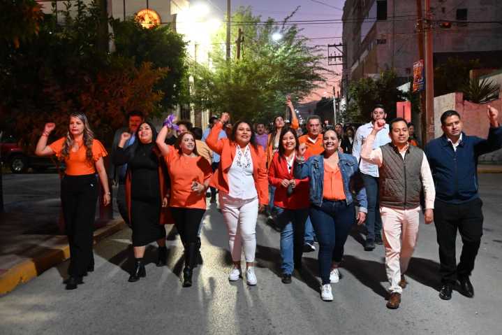 En Lerdo organizaron caminata por la erradicación de la violencia contra las mujeres y niñas