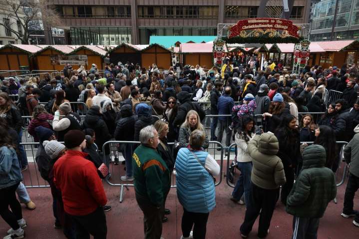 Christkindlmarket seeks to shorten lines for Chicago festival