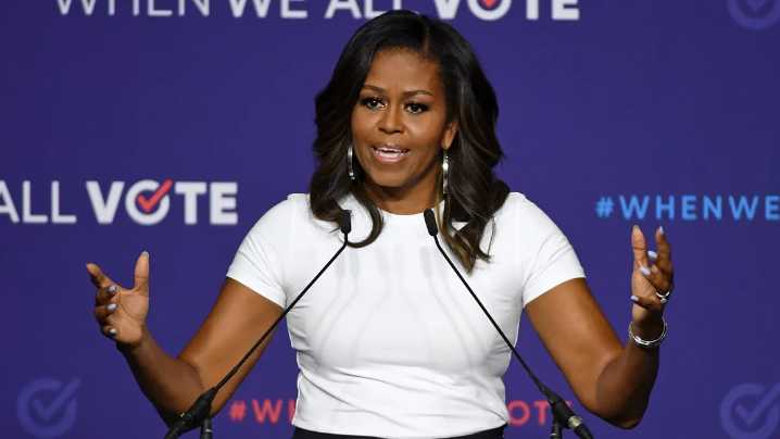 Michelle Obama explica sus icónicas elecciones de moda en su nuevo libro, ‘The Look’