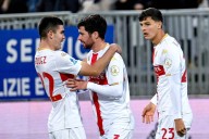 Con la presencia de Johan Vásquez, Cagliari y Genoa empatan 3