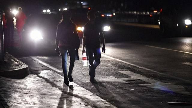 Nuevo apagón deja sin luz a gran parte de San Antonio de los Altos la noche de este 24Nov