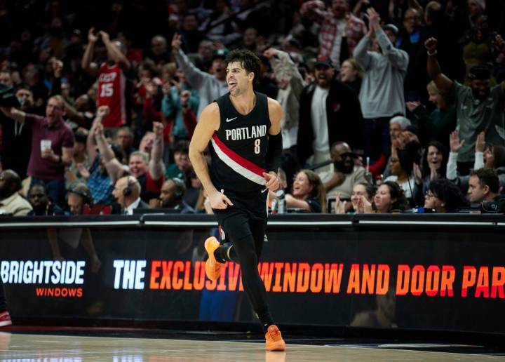 Avdija and Trail Blazers rally from 22 down to hand Thunder their first loss, 121