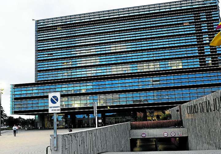 A juicio por vender droga desde la ventana de su casa en el barrio capitalino de Schamann