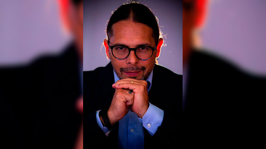 Segundas voces, de Freddy Ñáñez, se presenta este domingo en la 16ª Feria del Libro de Caracas