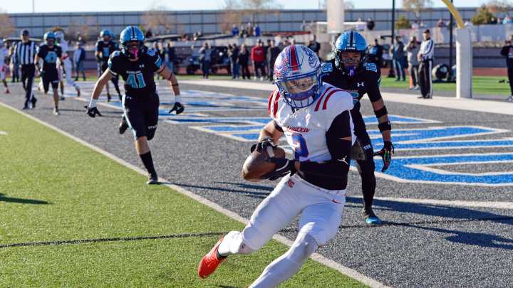 Las Cruces High football comes up short in state title bid