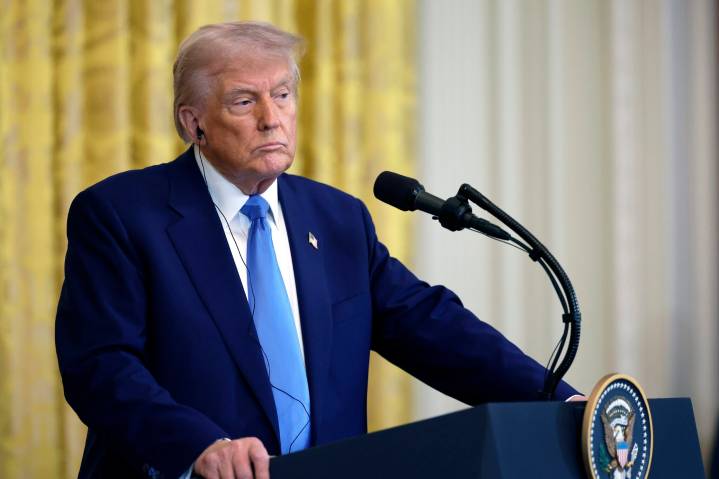 Trump signs bill requiring DOJ release of Epstein files