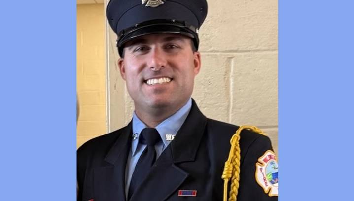 N.J. city firefighter honored for helping a passenger having a medical emergency during a flight from Florida