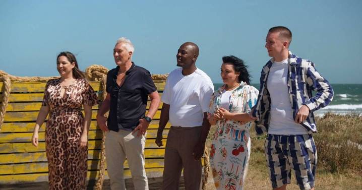 ITV I'm A Celebrity fans fume they're 'unable to vote' after having issues with app