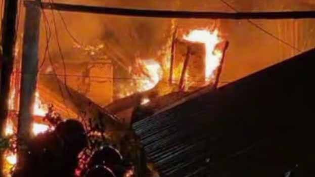 Massive fire in Kollam; four houses gutted, efforts underway to douse fire