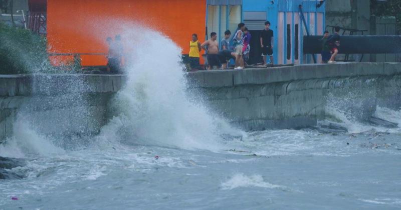 Taiwan on high alert as typhoon Fung Wong nears landfall