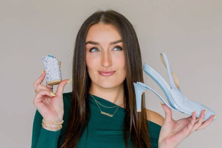 Starbucks Barista's Side Hustle Led to $1 Million Months