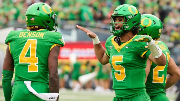 Week 12 college football odds, picks, predictions, betting guide for Friday