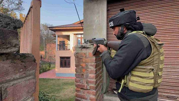 J-K police raid multiple spots in crackdown on terror ecosystem