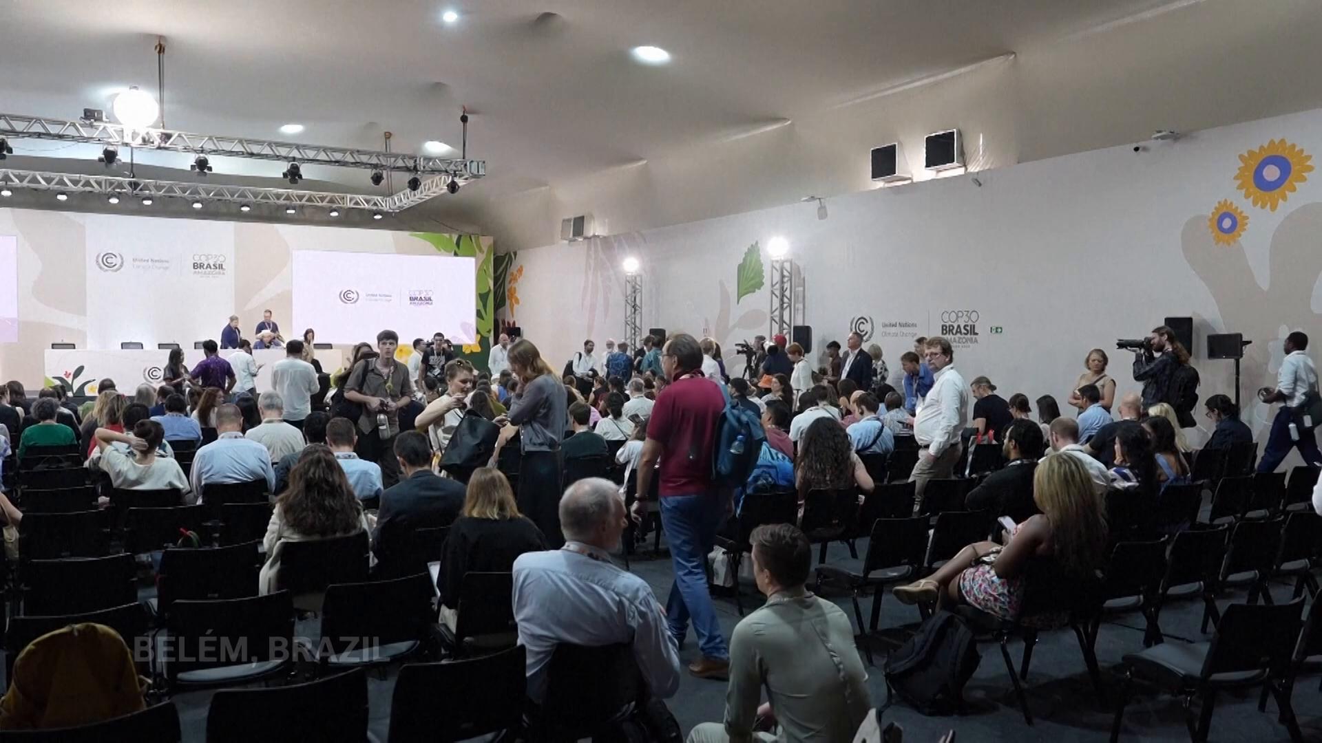 Proposed deal at UN climate talks doesn't mention fossil fuels that many nations wanted