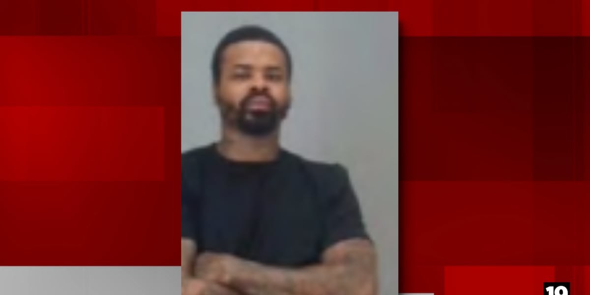 Man gets life sentence for fatal stabbing