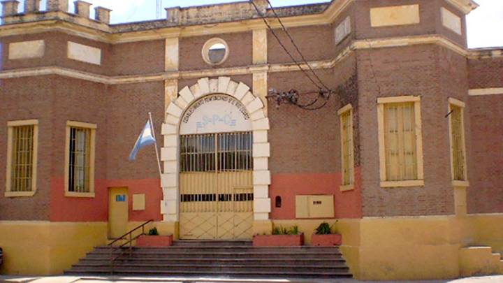 Intentaban ingresar elementos a la cárcel utilizando un drone y el aparato cayó en un patio