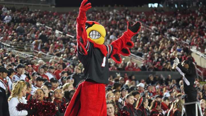 U of L vs. VT live updates: Follow action from Cards' ACC road game