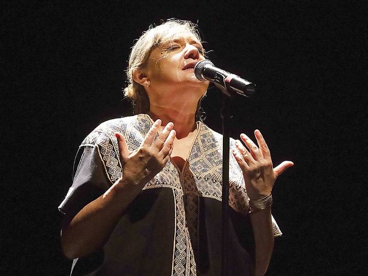 Rosario Castellanos: otro modo de ser, un viaje teatral con música y poesía