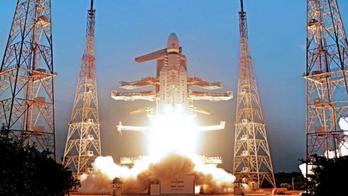 ISRO’s Genius Move That Fooled Gravity: How LVM3 Rocket Lifted 4.4-Ton CMS-03 Satellite, Beating Its Own Weight Limit