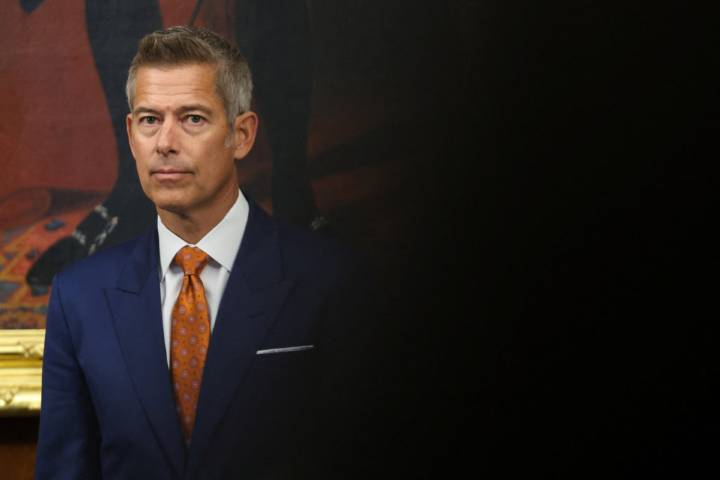 Court blocks new Transportation Department rules targeting immigrant commercial drivers