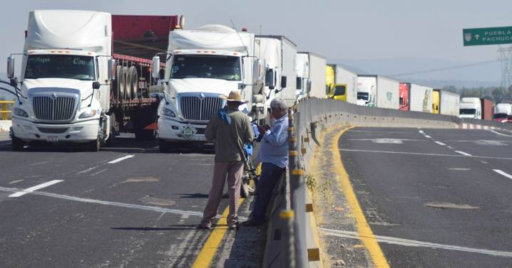 Azotan robos a transportistas; acusan 19 al día