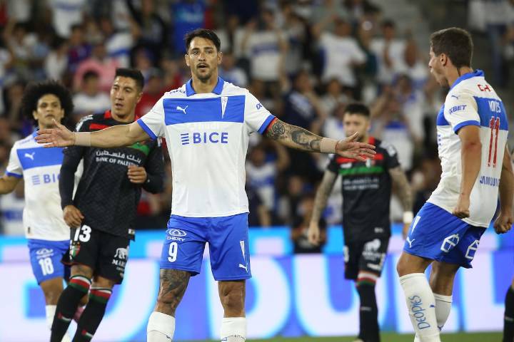 La UC no da su brazo a torcer ante Palestino y sigue a firme en busca del “Chile 2″