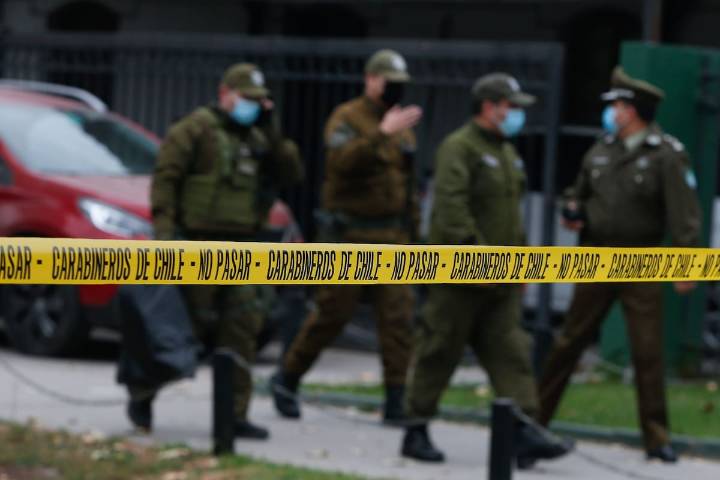 Detienen a dos sospechosos por venta de peligrosos explosivos en Calama: los ofrecían por Instagram