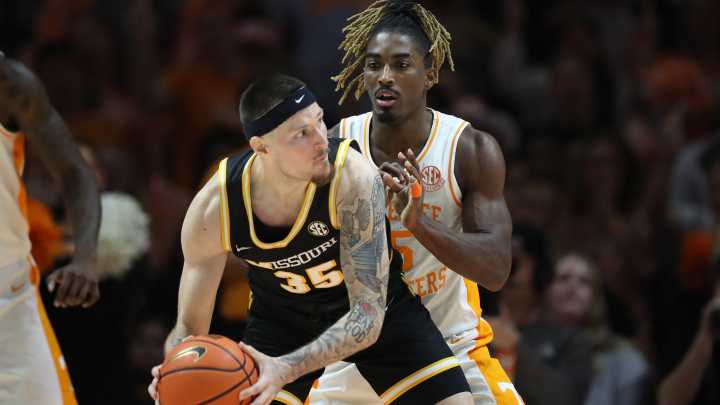 Missouri basketball vs South Dakota live score, game updates