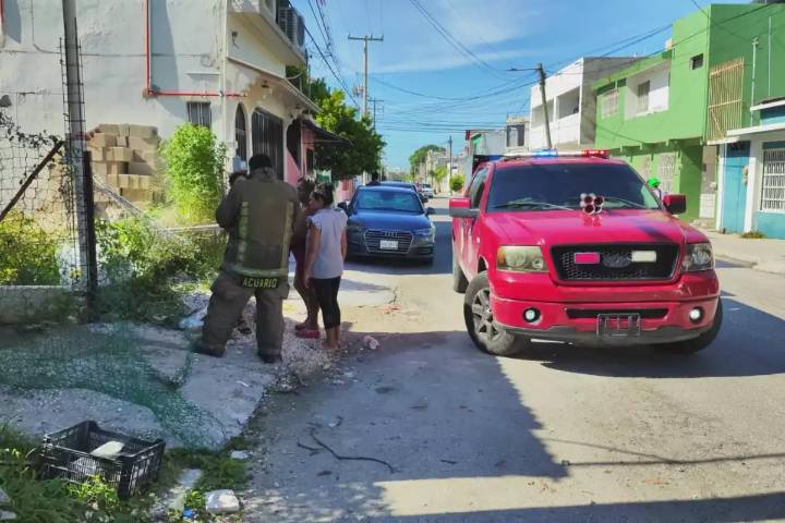 Incendio en Ciudad del Carmen moviliza a bomberos y policías