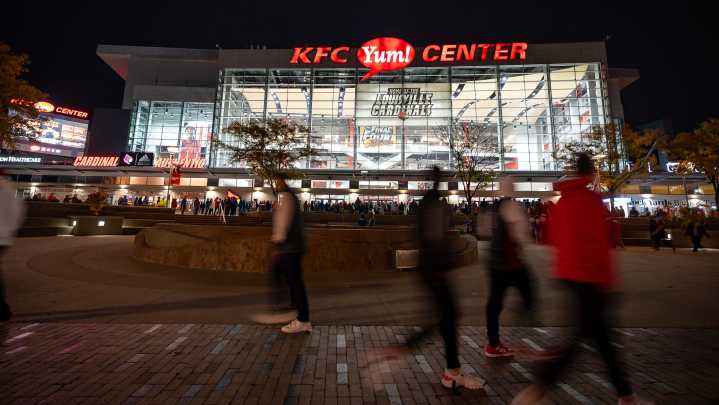 U of L vs. UK live updates: Follow action from top