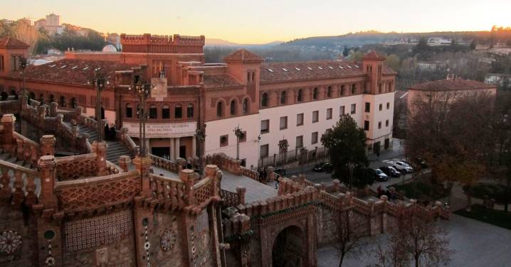 “Tras la muerte de Franco, hablan de Transición y Movida”