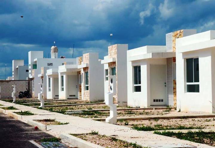 SEVOT entrega tres mil escrituras en Coahuila: ahorro para familias