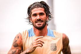 Rodrigo de Paul aplazaría su matrimonio con Tini