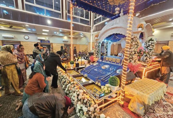 Gurupurab celebrated with devotion