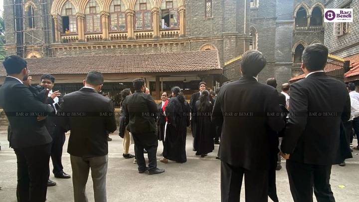 A spectator with a gown: Advocate for the victim