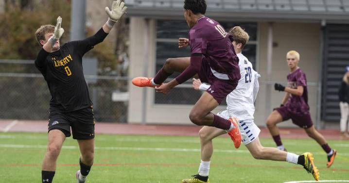 Railroaders drop 1A title game to Lions again — after late equalizer erased by offsides call