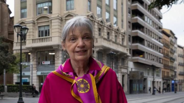 La autora de 'El ocho', Katherine Neville, en Zaragoza: "Voy a inventar mi propio estilo pictórico"