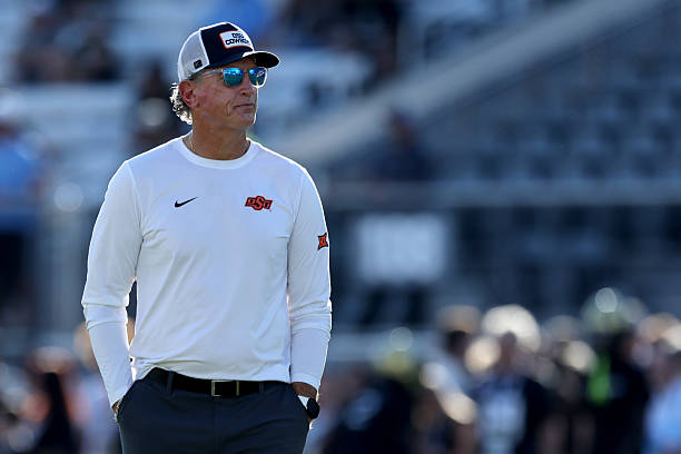 Cowboys Prepare for Season Finale